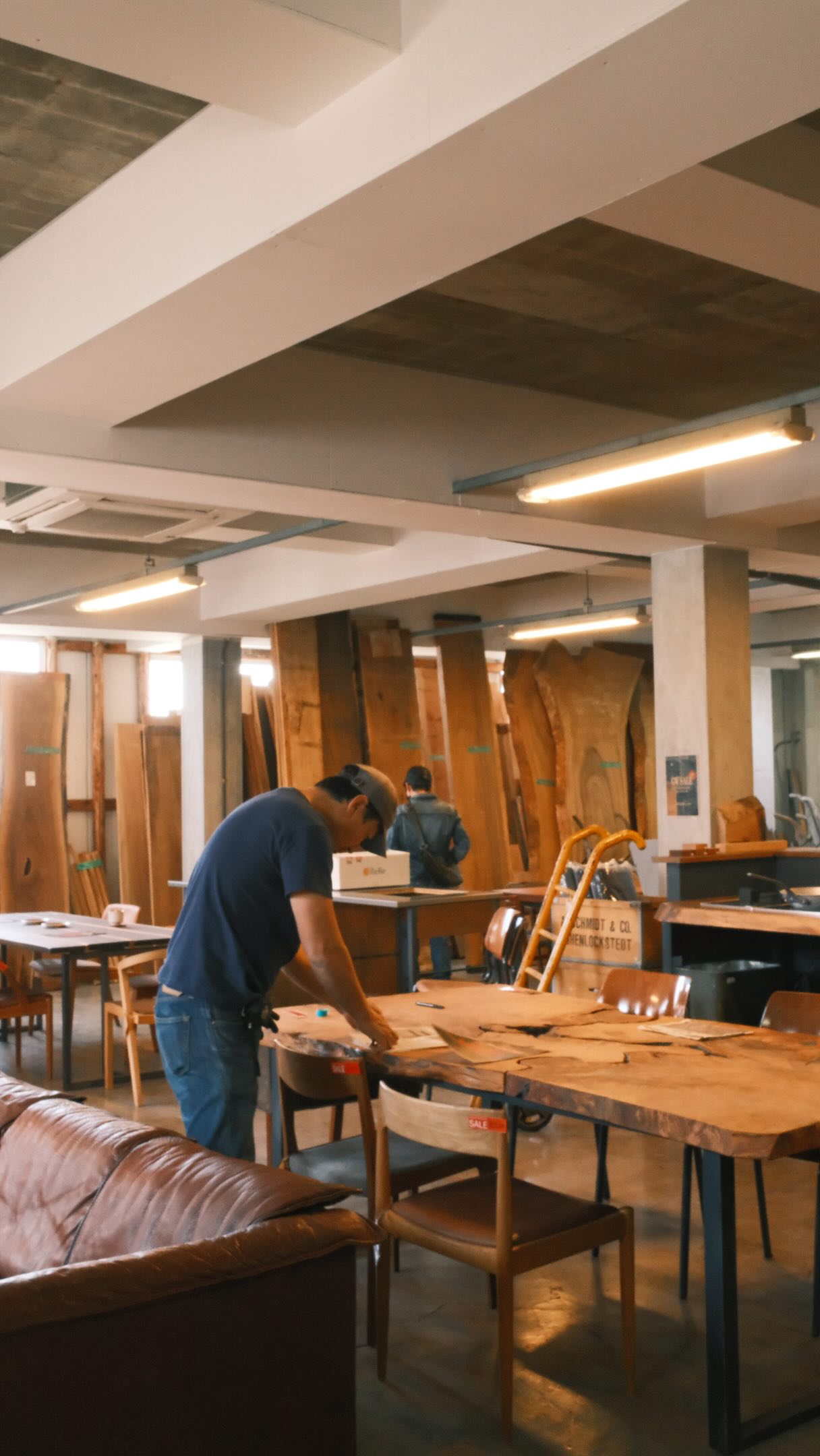 SQUARE FURNITURE & COFFEE STAND | Mino-shi Osaka