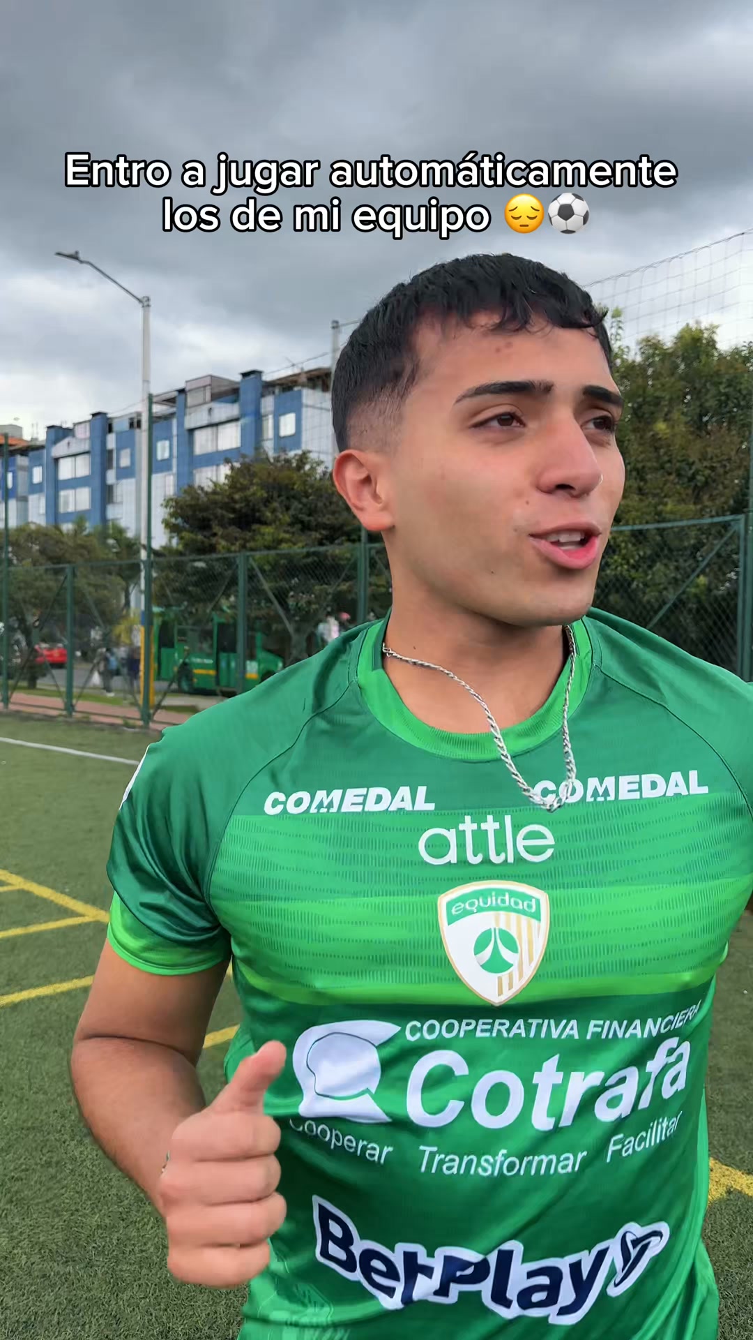 Se pasaron de honestos 😭⚽️ - - - #futbol #humor #pov #viral #comedia ...