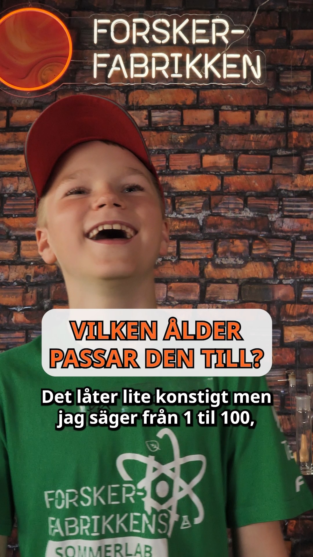 Hur tycker barnen själva om julkalendern? 🎁 Hör vad de säger 🌟 De har ...