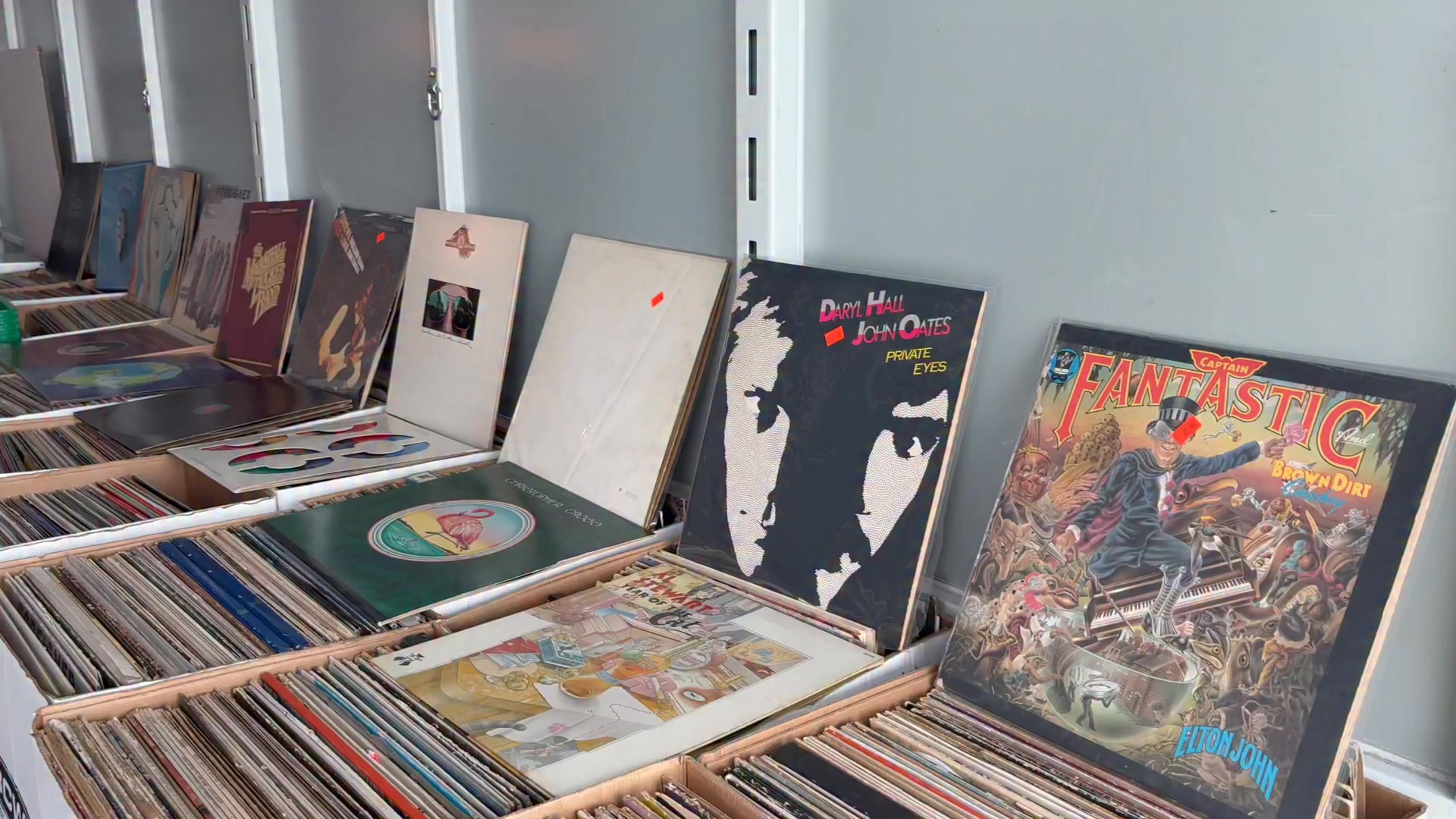 ATTENTION ALL VINYL ENTHUSIASTS! The @soulwavesvinylrecords Annex will ...