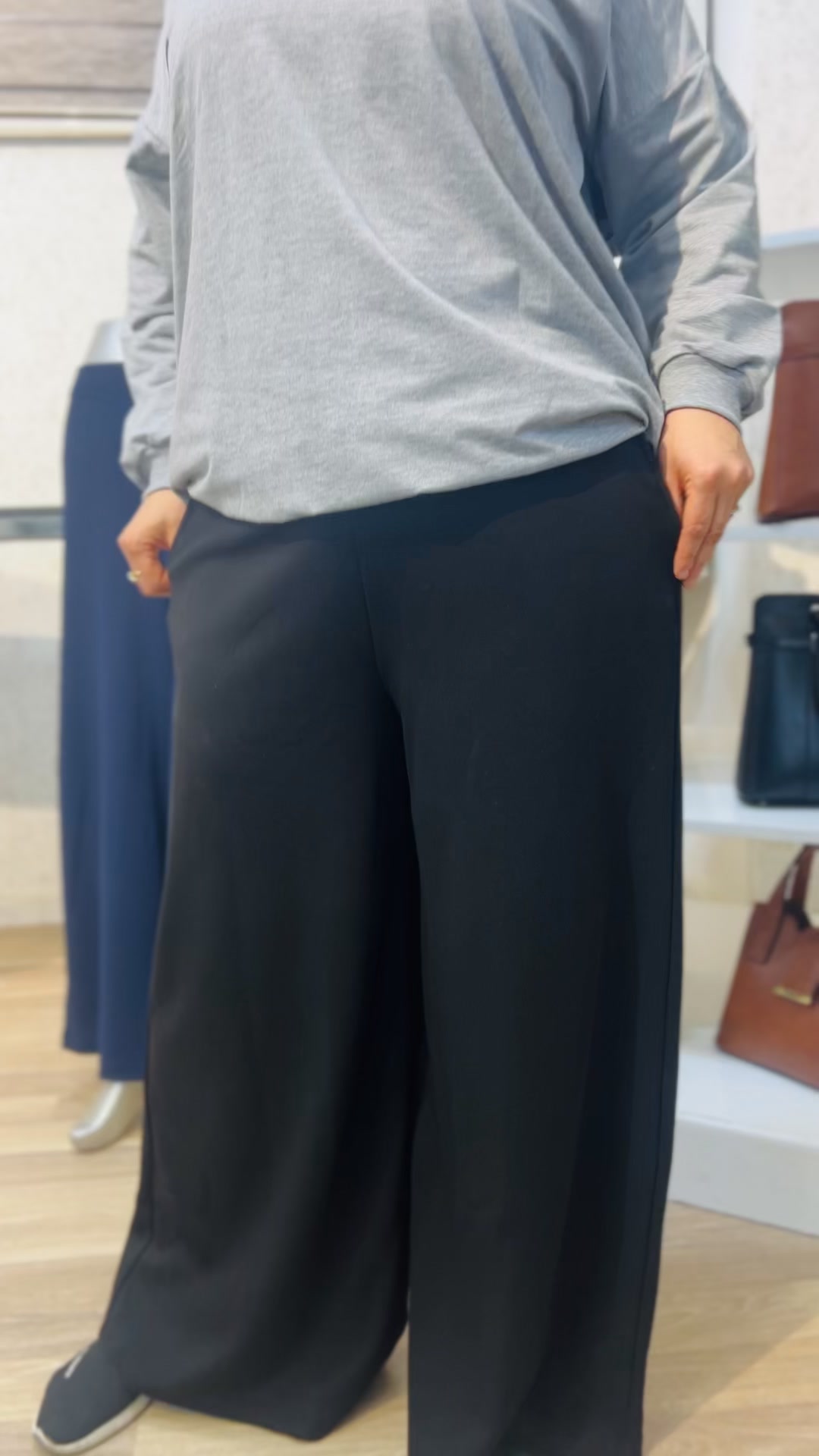 Pontalon large ️ ️🔥 Livraison متوفّرة لكامل الجمهورية #ModeTunisienne# ...
