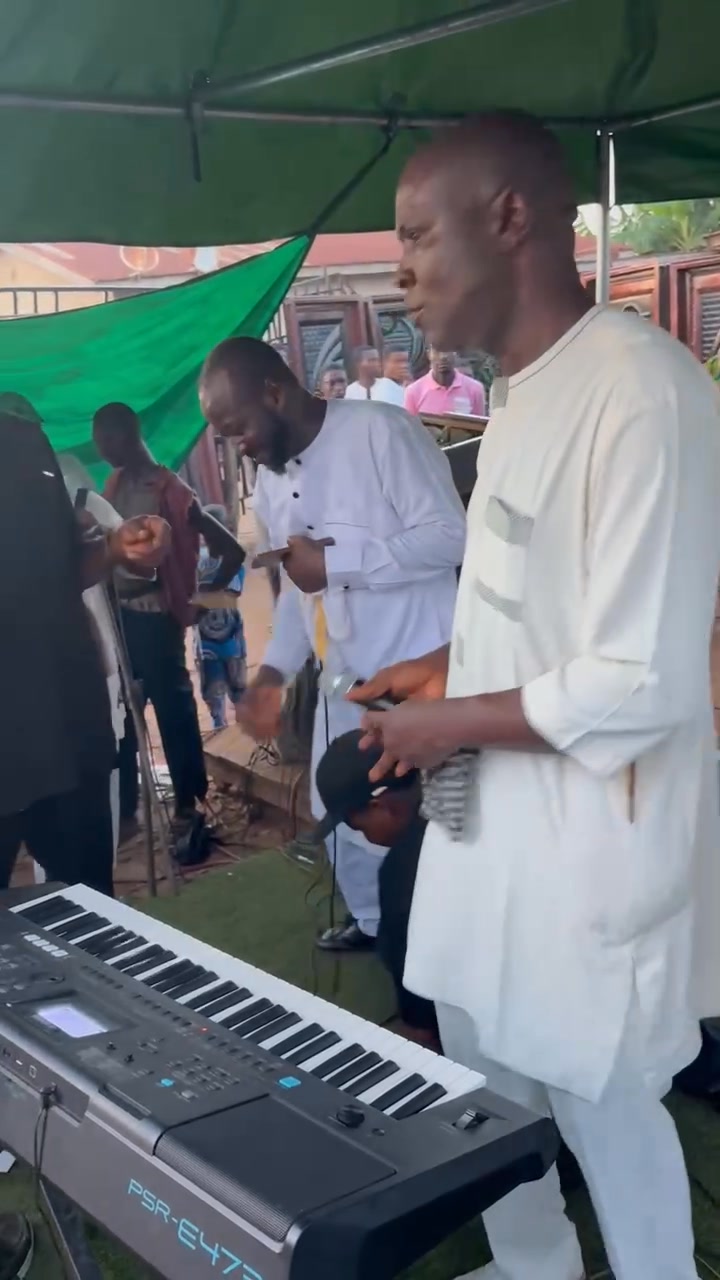 Rasheed Waziri Musical Band on Reels | Facebook