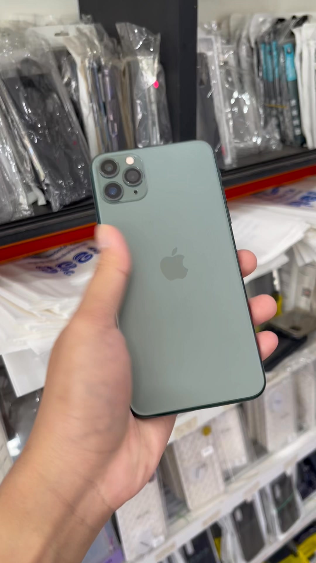 iPhone 11 Pro max 175$ | K1 Phone Shop