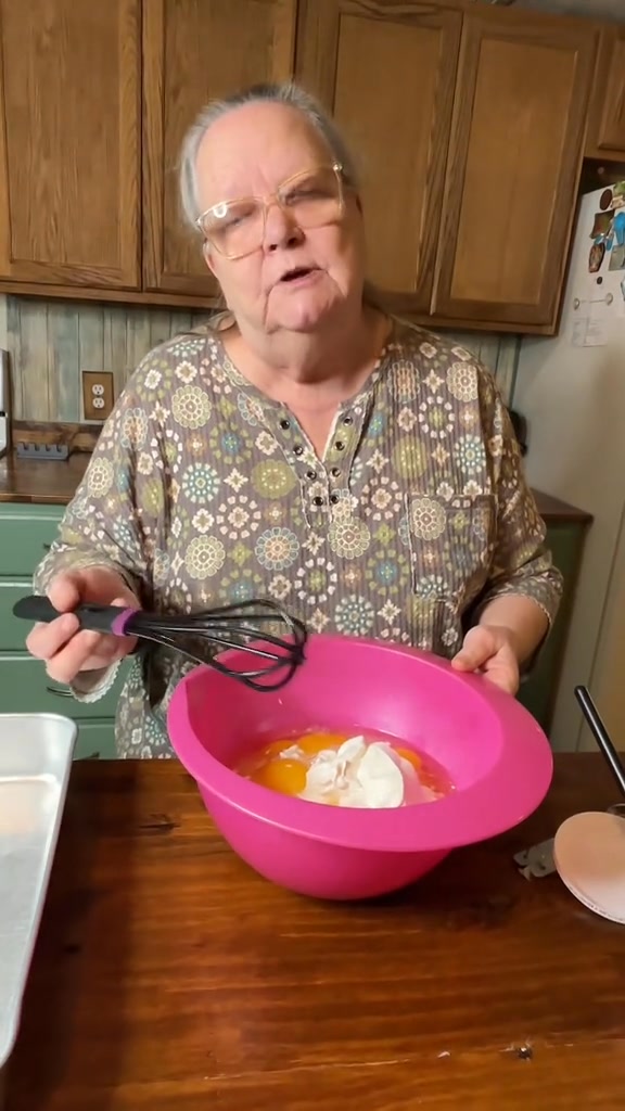 “Mamaw Gail Shows How to Make Old-Fashioned Family Favorites 🥄🏡 # ...