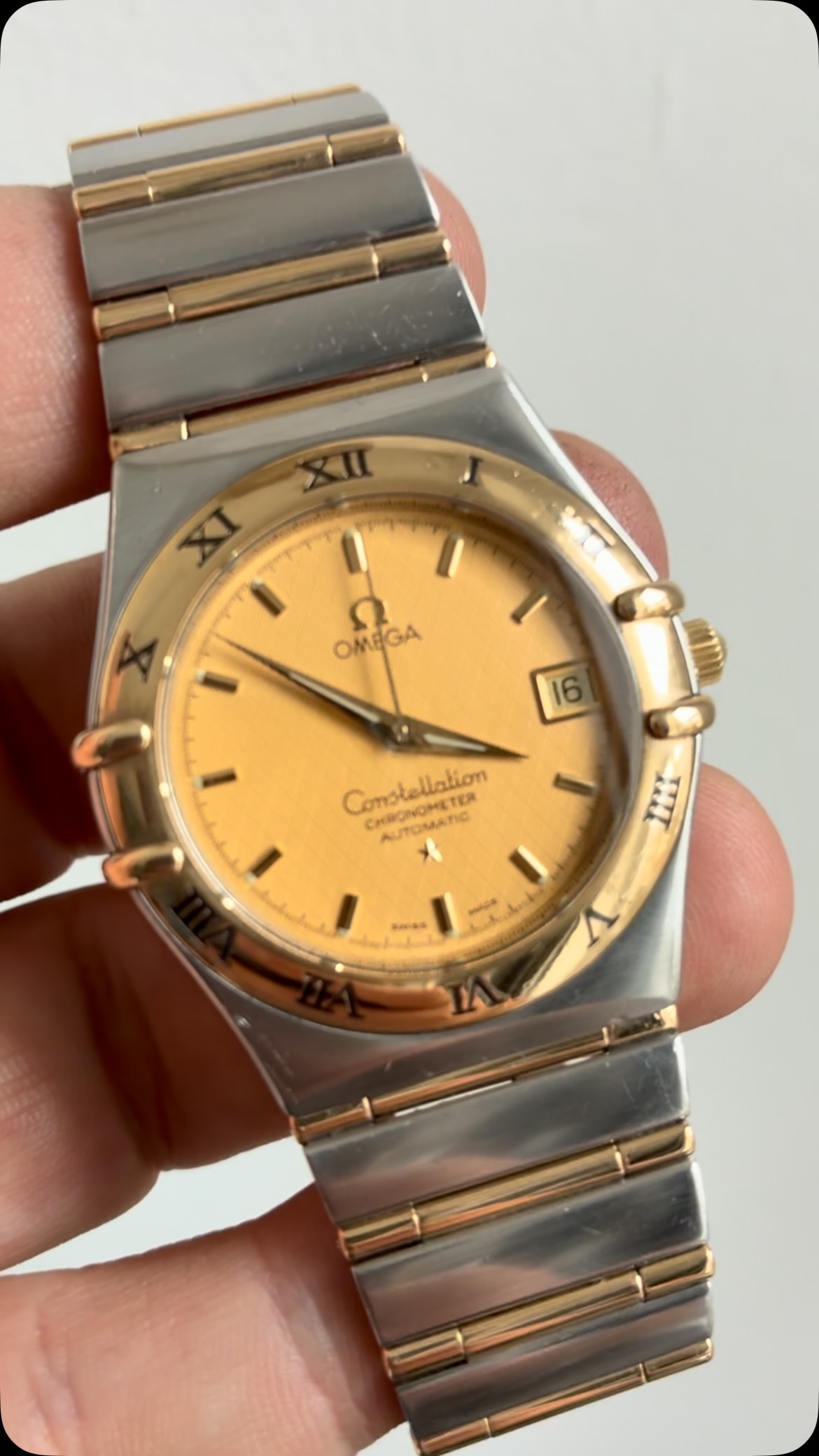 Omega Constellation 18K yellow gold day date ref 168.019, circa