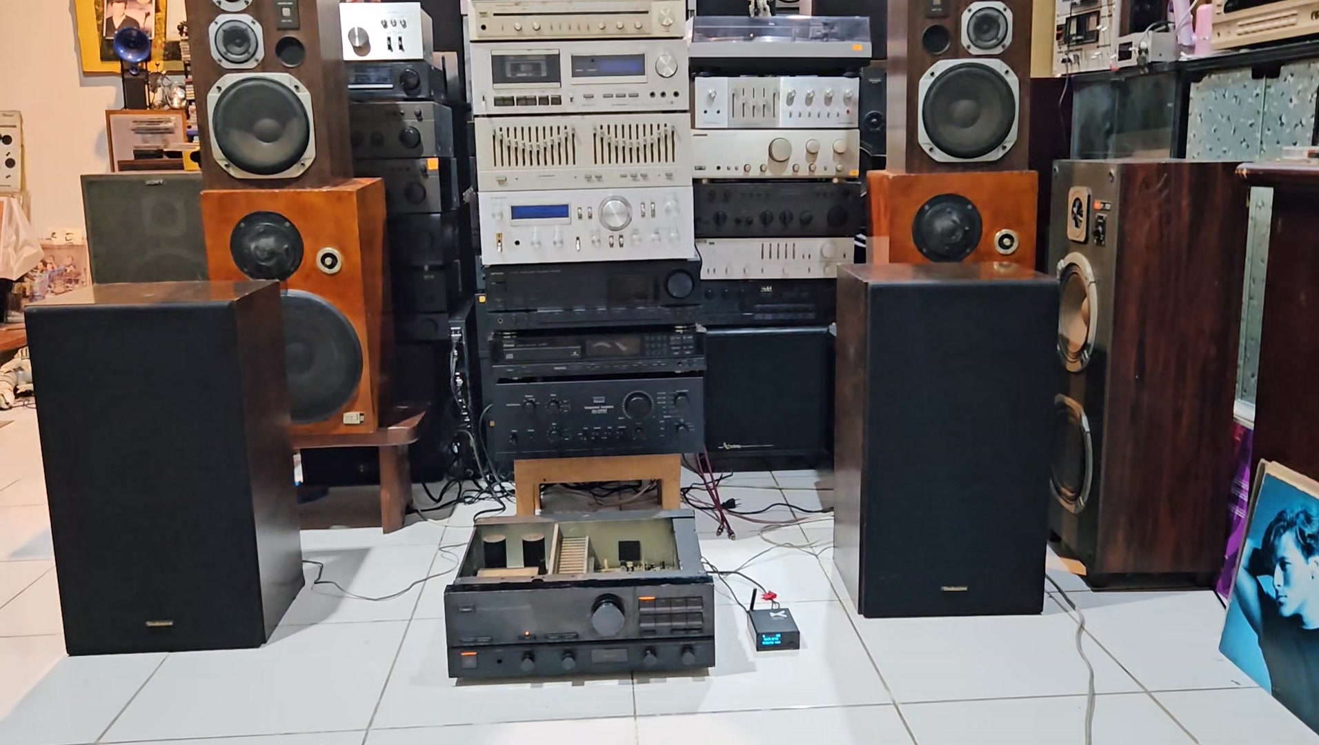 Vintage Sansui AU Alpha 607 KX vs 307 comparison