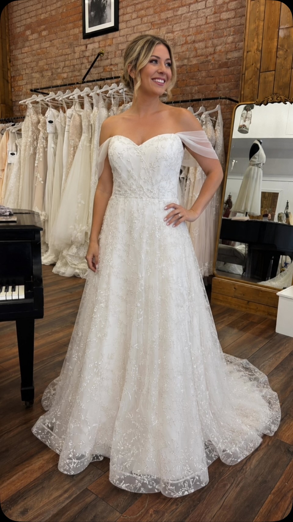 bridesmaid dresses waterford There is nothing better than seeing one of our Loved But Not Forgotten find its next love story. 🤍, Thank you to this beautiful bride for sharing photos from her wedding day with us. We wish Knee-Length Junior Bridesmaid Dresses