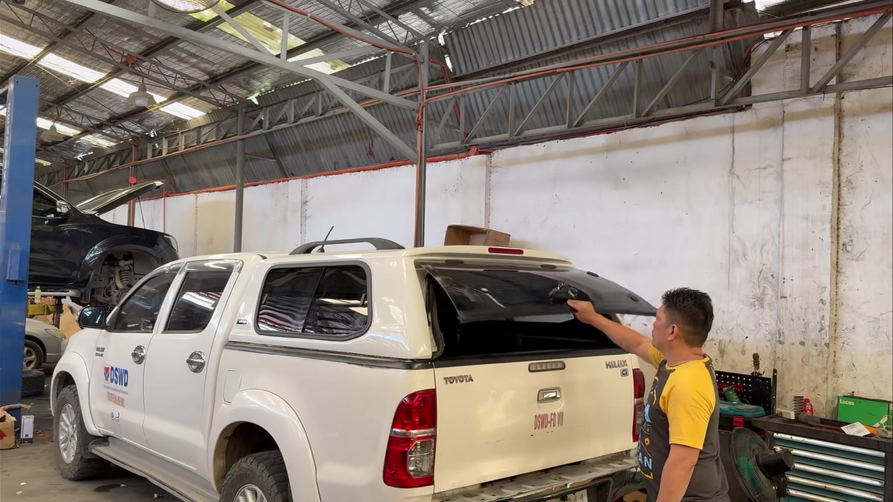 Smarttop Canopy for this Toyota Hilux Vigo! ??? Introducing the 