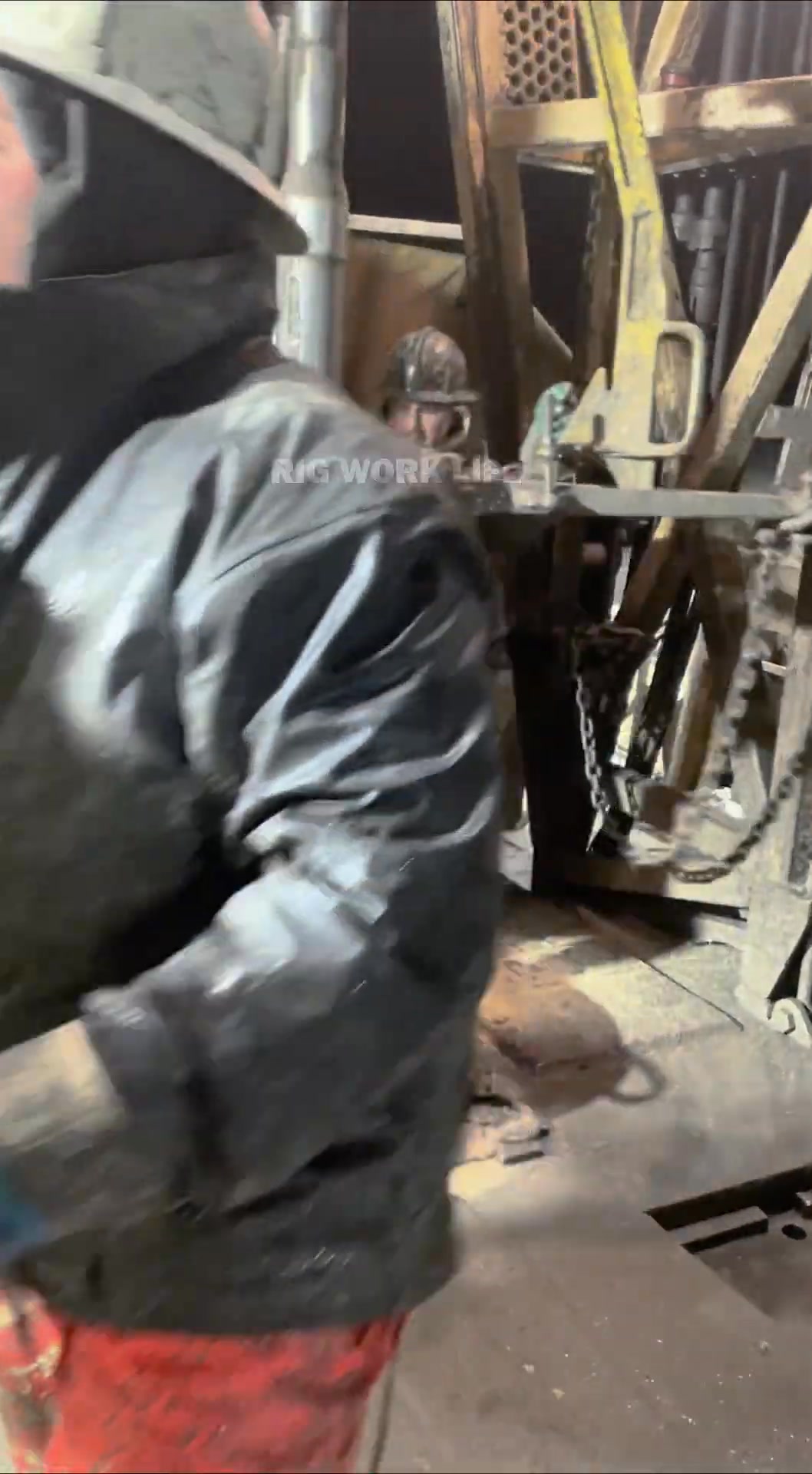 FLOORMAN اjob #rig #floorman #drilling #oil #tripping | Rig work Life ...