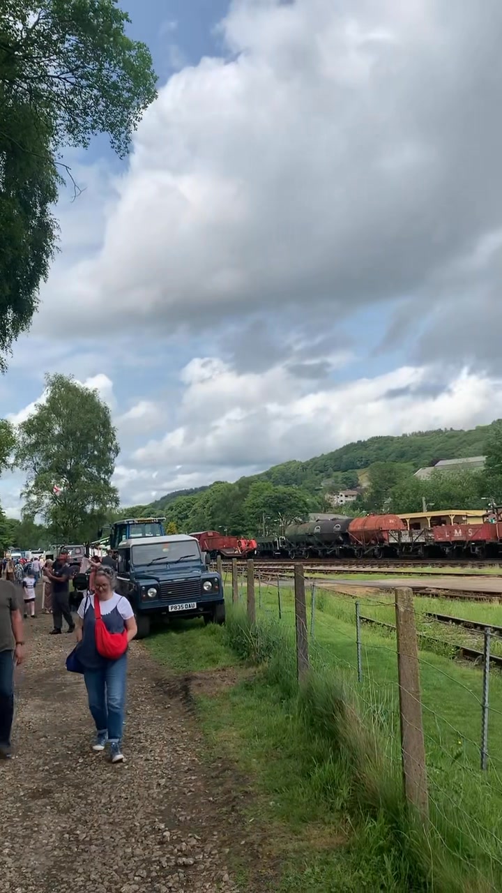 Wondering what to do today? 🚂 Why not head down to Peak Rail Rowsley ...
