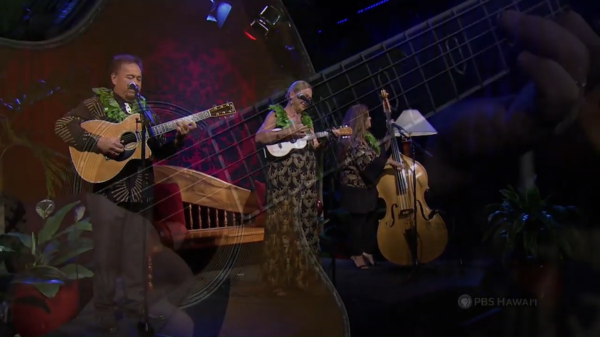 Happy Aloha Friday! 🌺 Enjoy this Nā Mele with the talented