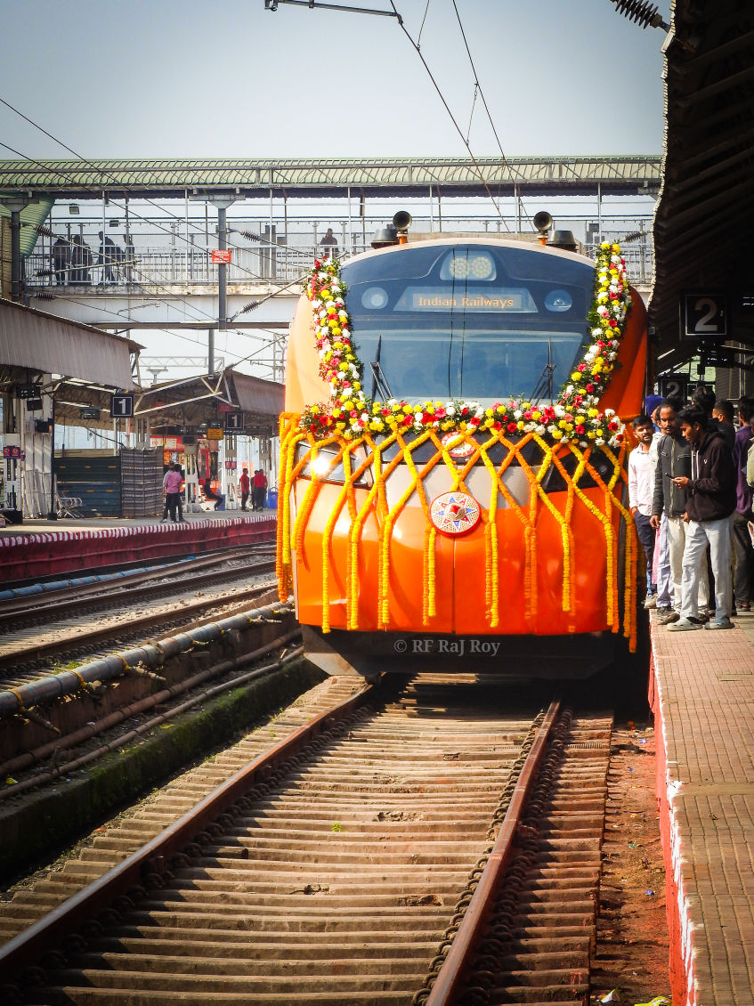 India's first Vande Bharat Sleeper Express is here! 27575/27576