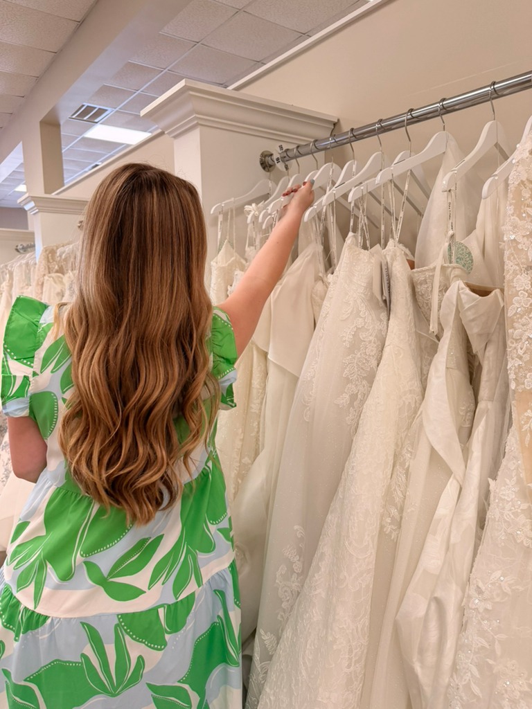 Your YES moment, but make it extra special! 🥂, Enjoy our Private Bridal Suite Experience with up to 8–10 guests, champagne, sweet treats, and more—all for just $150! 🤍, Available for a limited time 