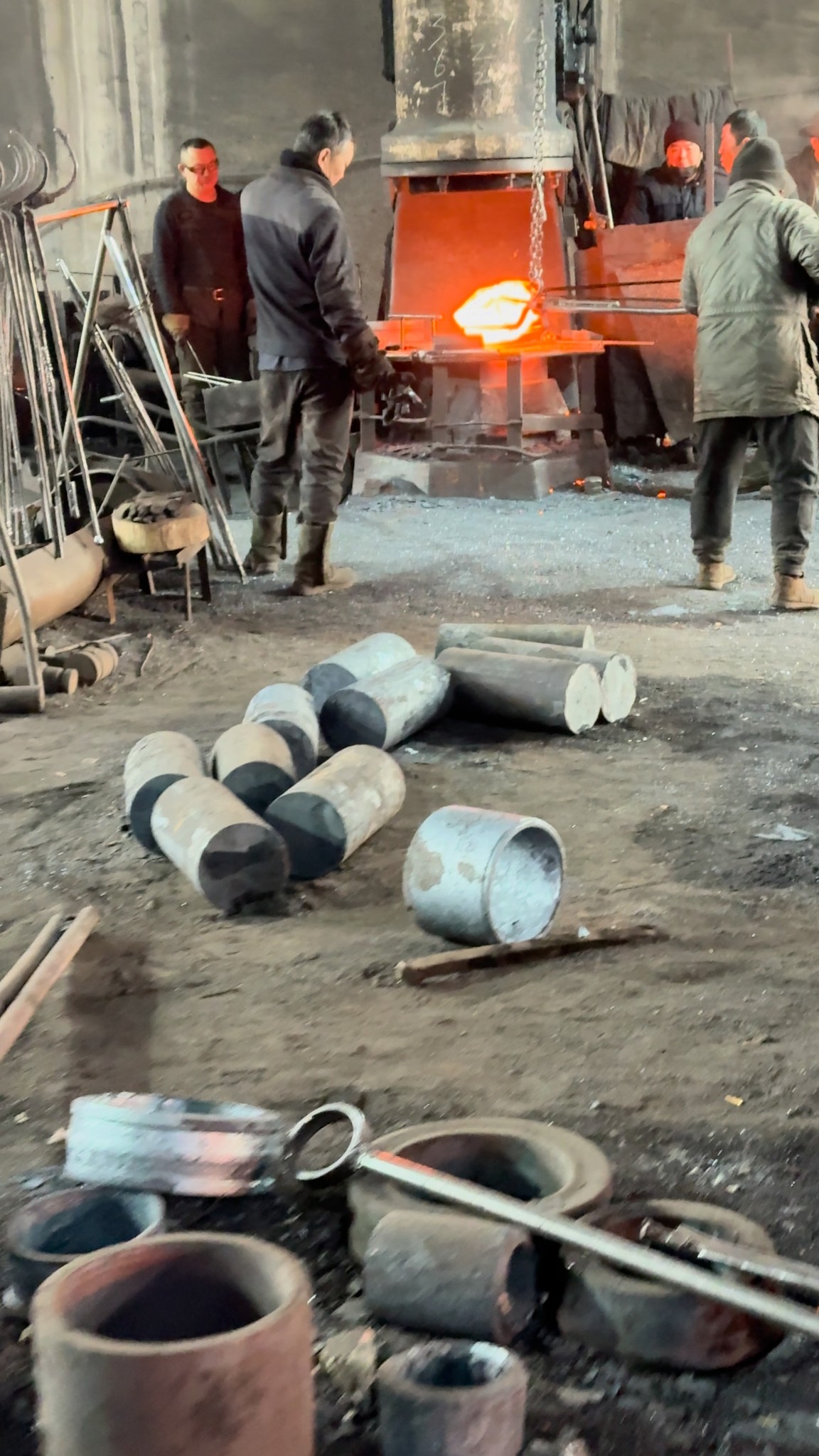 Inside the forging factory tour Smoothing Out Giant Steel: Pure ...