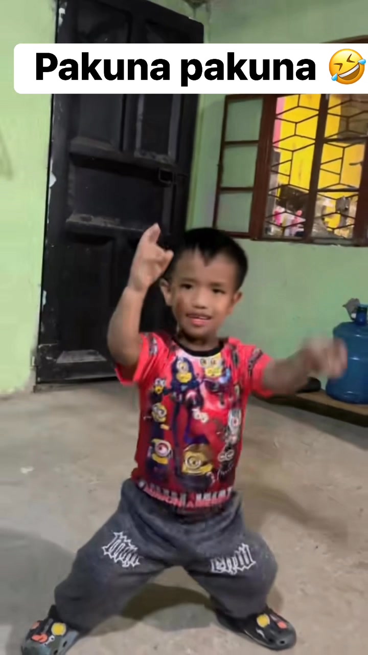 Pakunam pakuna dance 🕺 | Ian Fritz Segundo Apilis | Facebook