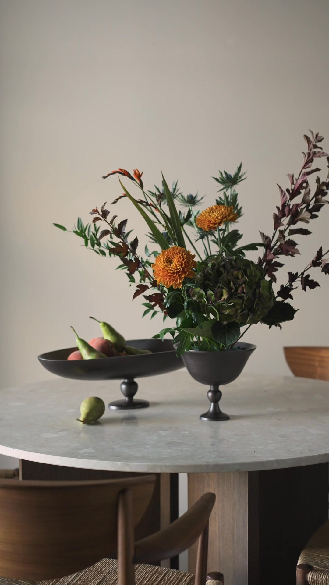 Let’s decorate with nature’s colours this season 👏, #NordicNest #ScandinavianDesign #Scandinavianliving #ScandinavianHomeDecor #InteriorDesign #Scandinavianlifestyle #Homedecor #interiordesigntrends