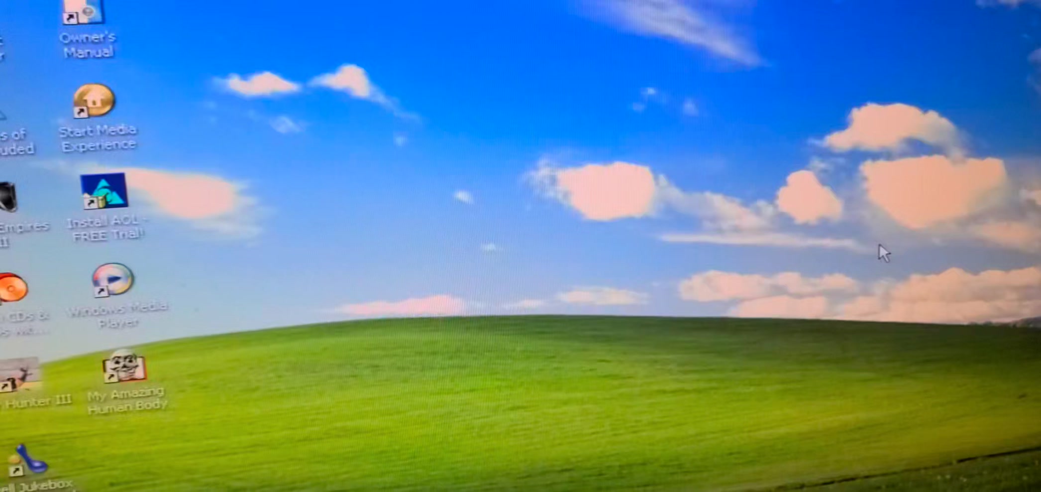 Why does Windows XP 64-bit installation fail with iastor.sys error