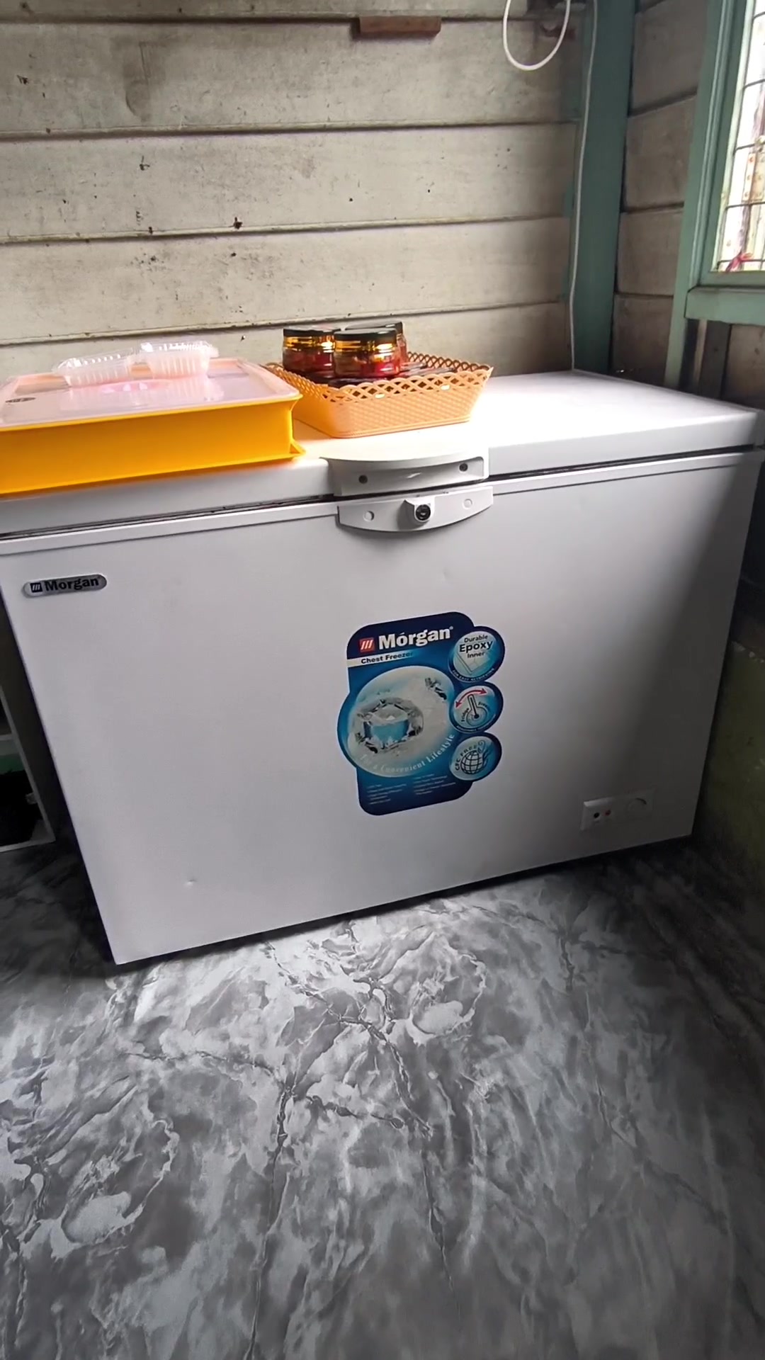 Azila Kitchen (Bahagian 1) Puan Azila merupakan pangasas kepada Azila ...