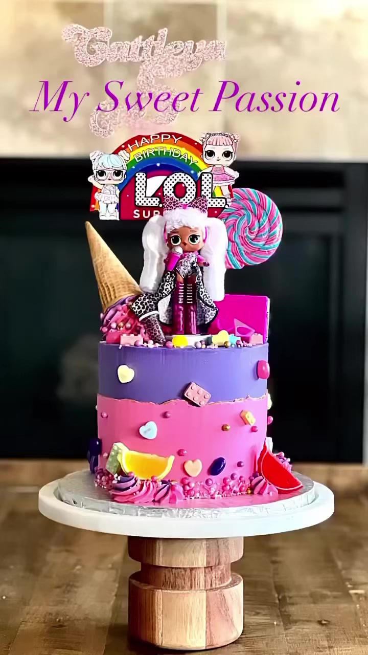how to make lol birthday cake dress and design your LOL's dress! Shop Surprise Mix & Make Cake Tots at Toy Kingdom! 🎂👗 📖 https://1iam.short.gy/TKPlaybook2 📞 https://bit.ly/3xk7RwL 🛒https://1iam.short.gy/TKLnkt SIZE:L*FINAL SALE* Fabric:Sequin Black Tie Wedding Guest