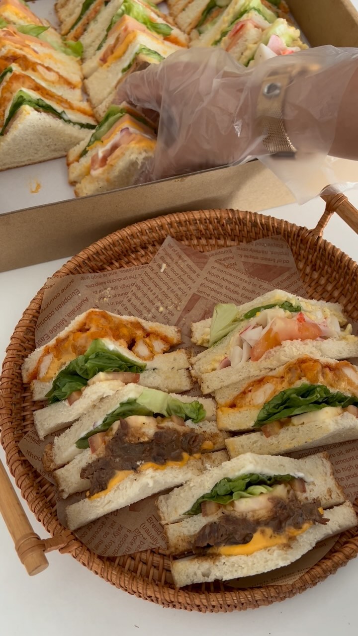 Rotitoz Kitchen - Anda selalu dikecewakan dengan Roti John yg seakan2 ...