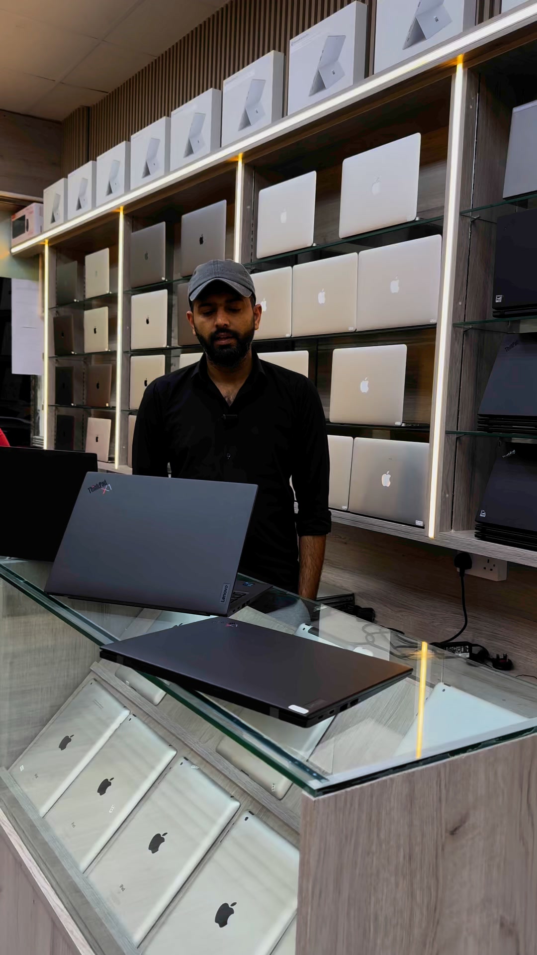 Main Point Electronics | Dubai