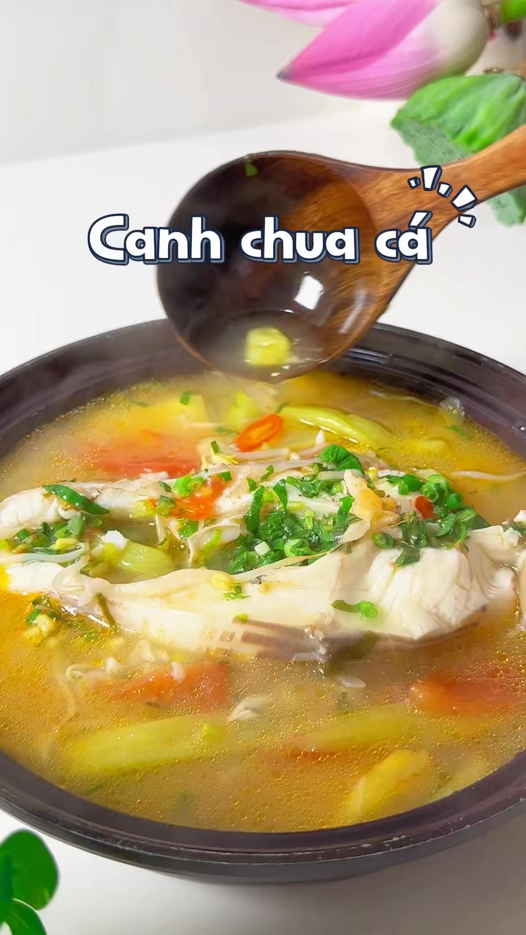 Thời tiết này chỉ canh chua là chân ái. Thêm tí bún là xong bữa rùi. # ...