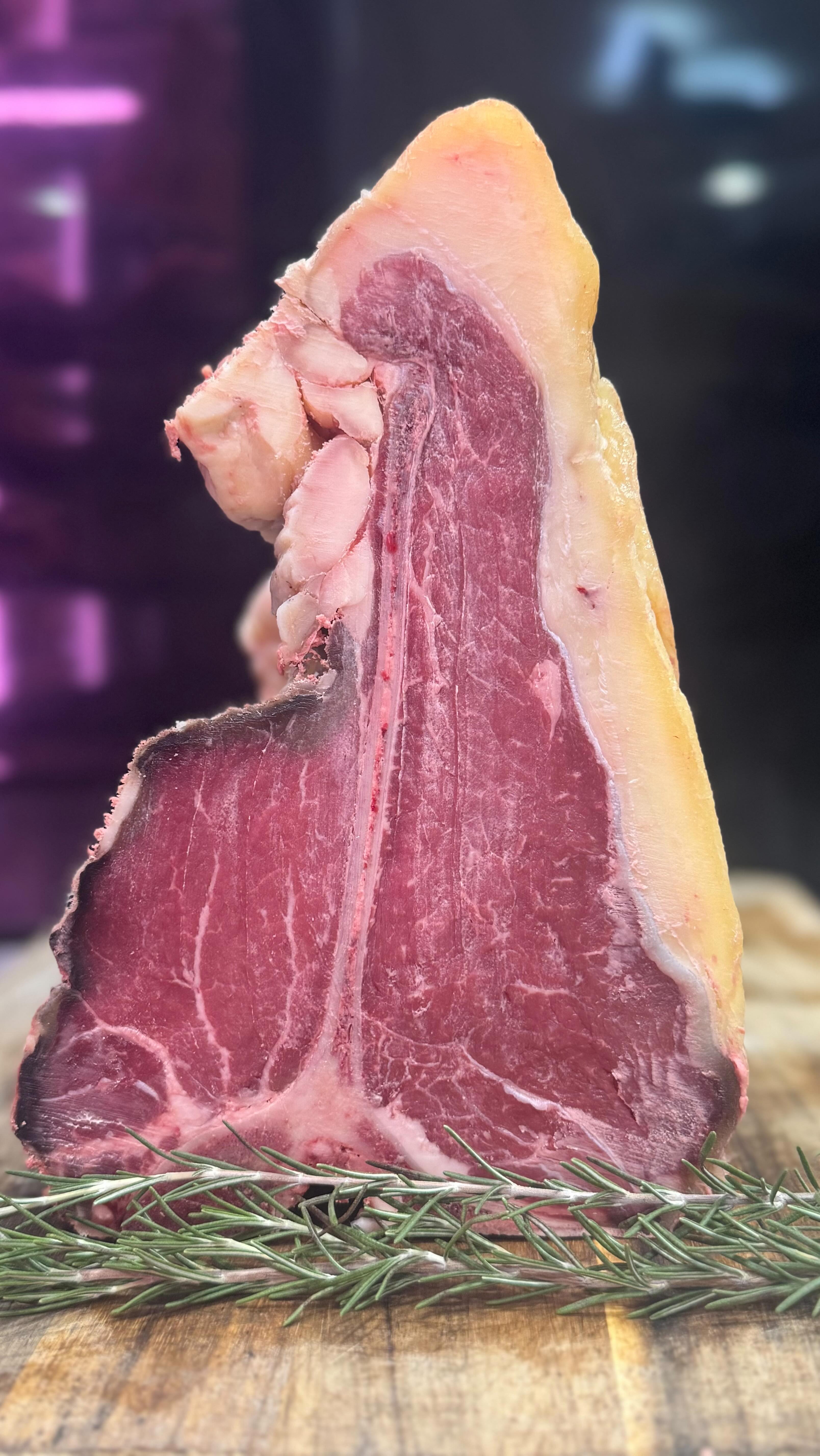 🔥 Calling all steak lovers! 🔥 Our 28-day dry-aged rump steaks and T ...