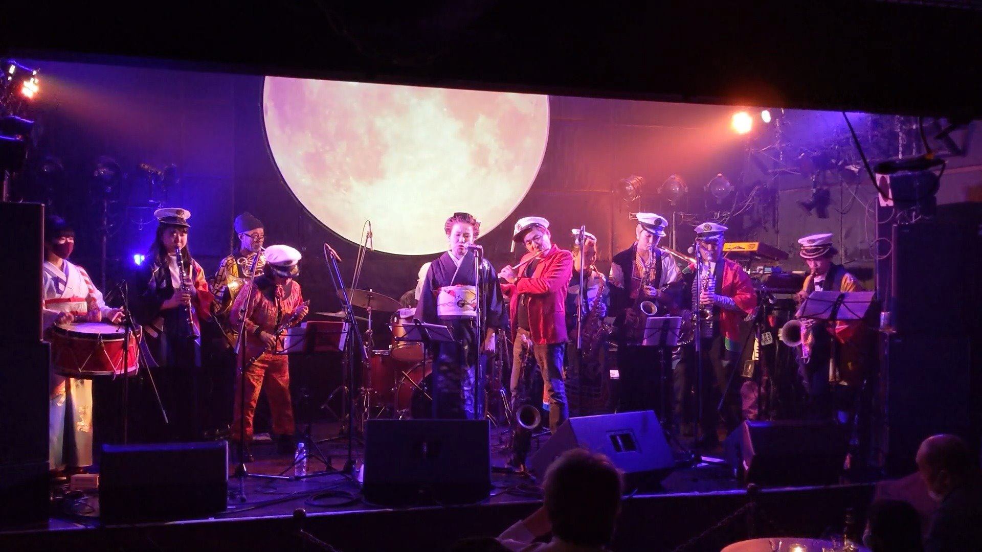 Latest Live Movie Tetsu Nishiuchi 西内 徹 presents ちんどんブラス 