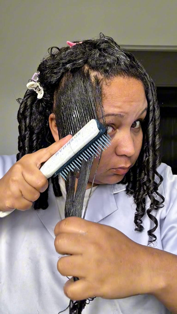 Curly Fro Tutorial #naturalhair #curlyhairroutine | Afrolecia Oliver ...