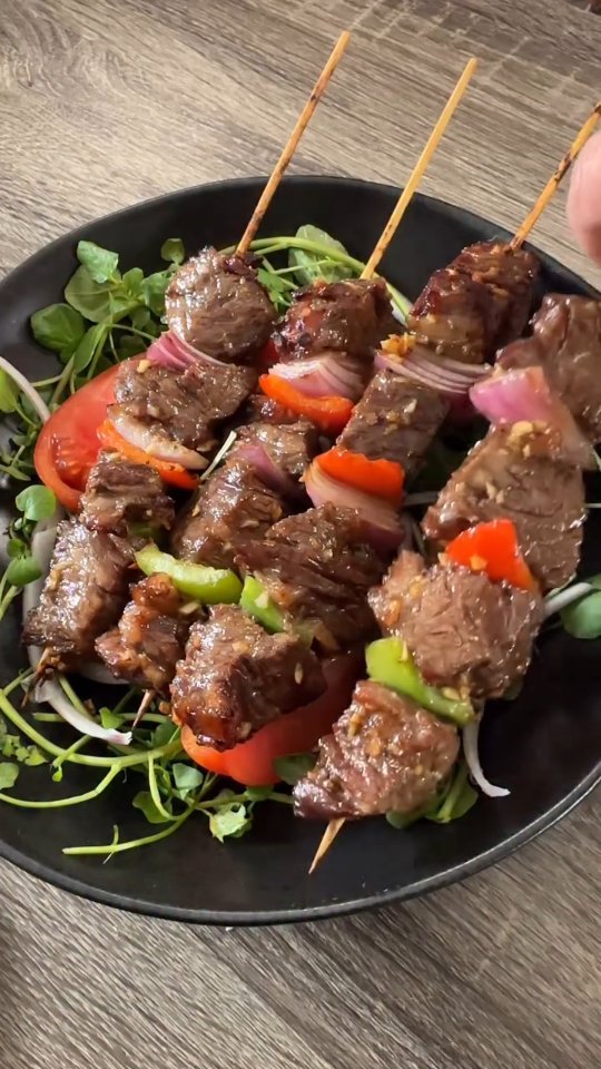 Bò Lúc Lắc— Vietnam’s iconic “shaking beef” that’s all about sizzle ...