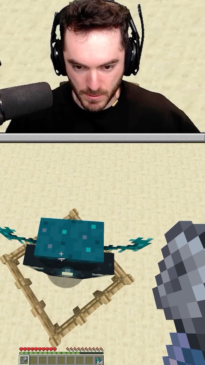 Minecraft mace vs. warden | CaptainSparklez