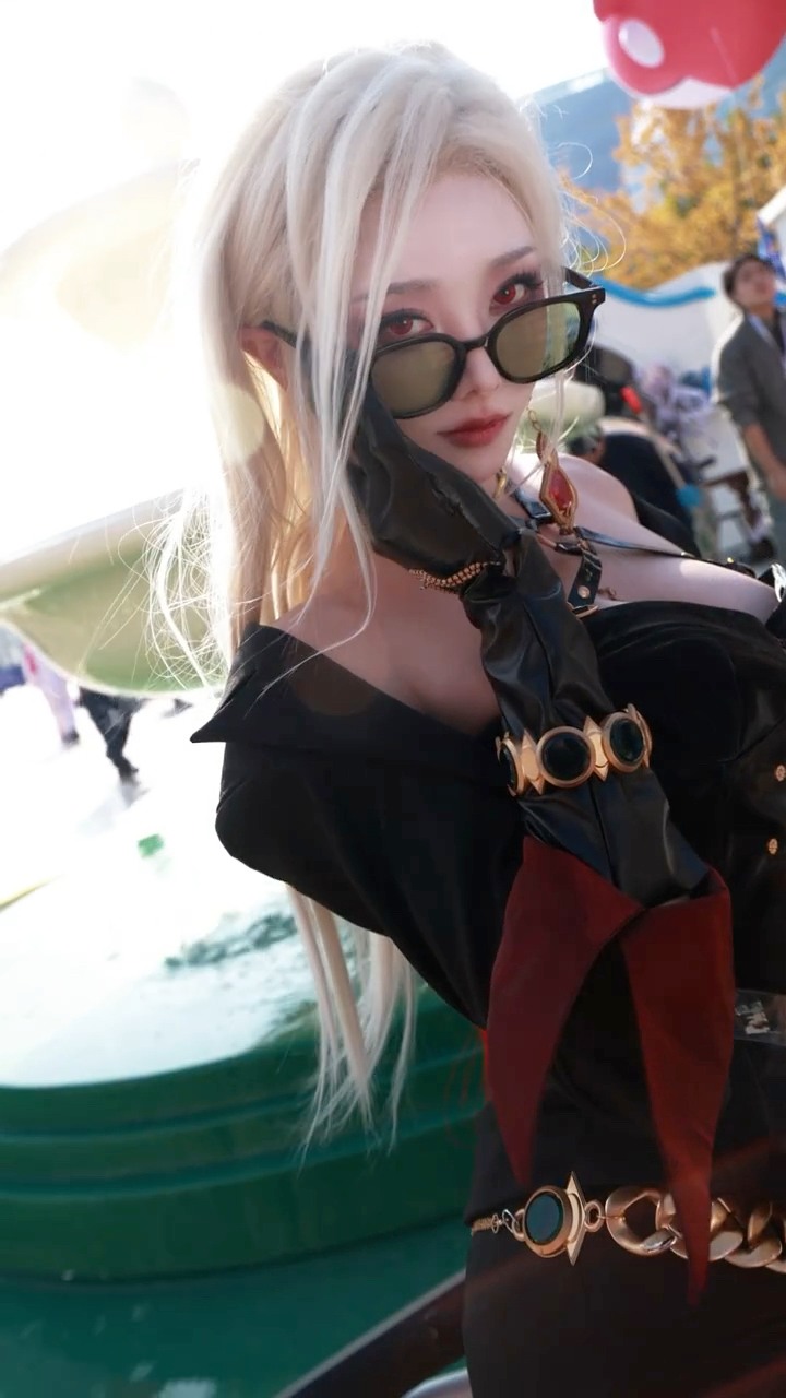 女鬼剑这个爽！ #cosplay #dnf嘉年华 #女鬼剑 #刃影 【走路摇ZLY】 | 看Cos世界 | Facebook