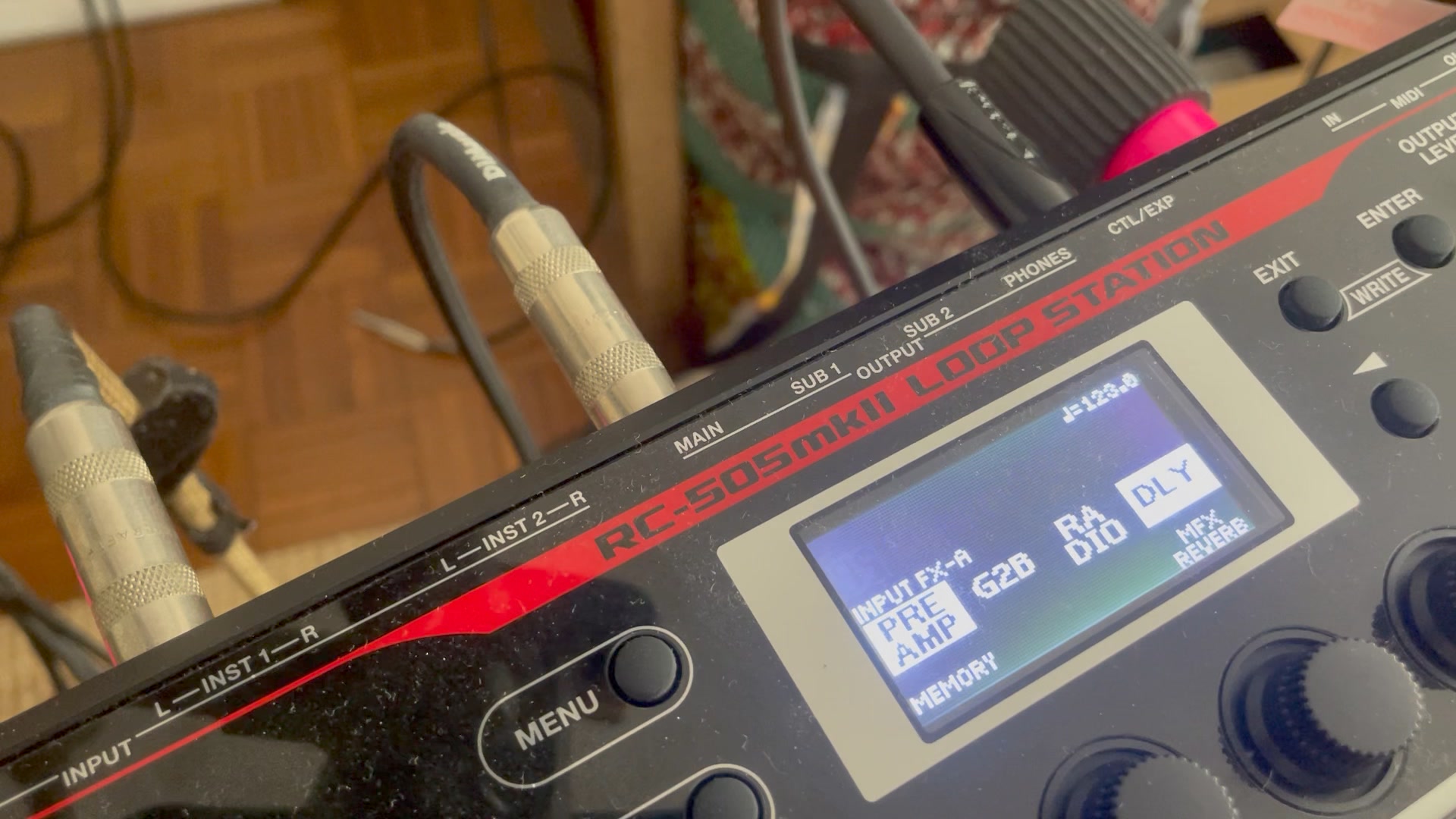 How to set up FS6 foot switch with RC505 mk2?