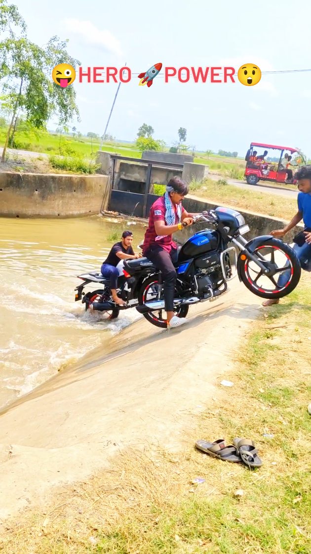 Hero power 🚀 R15V4 🤓🤣 #ridervideo #rider #reels #r15v4 #reelsvideo # ...
