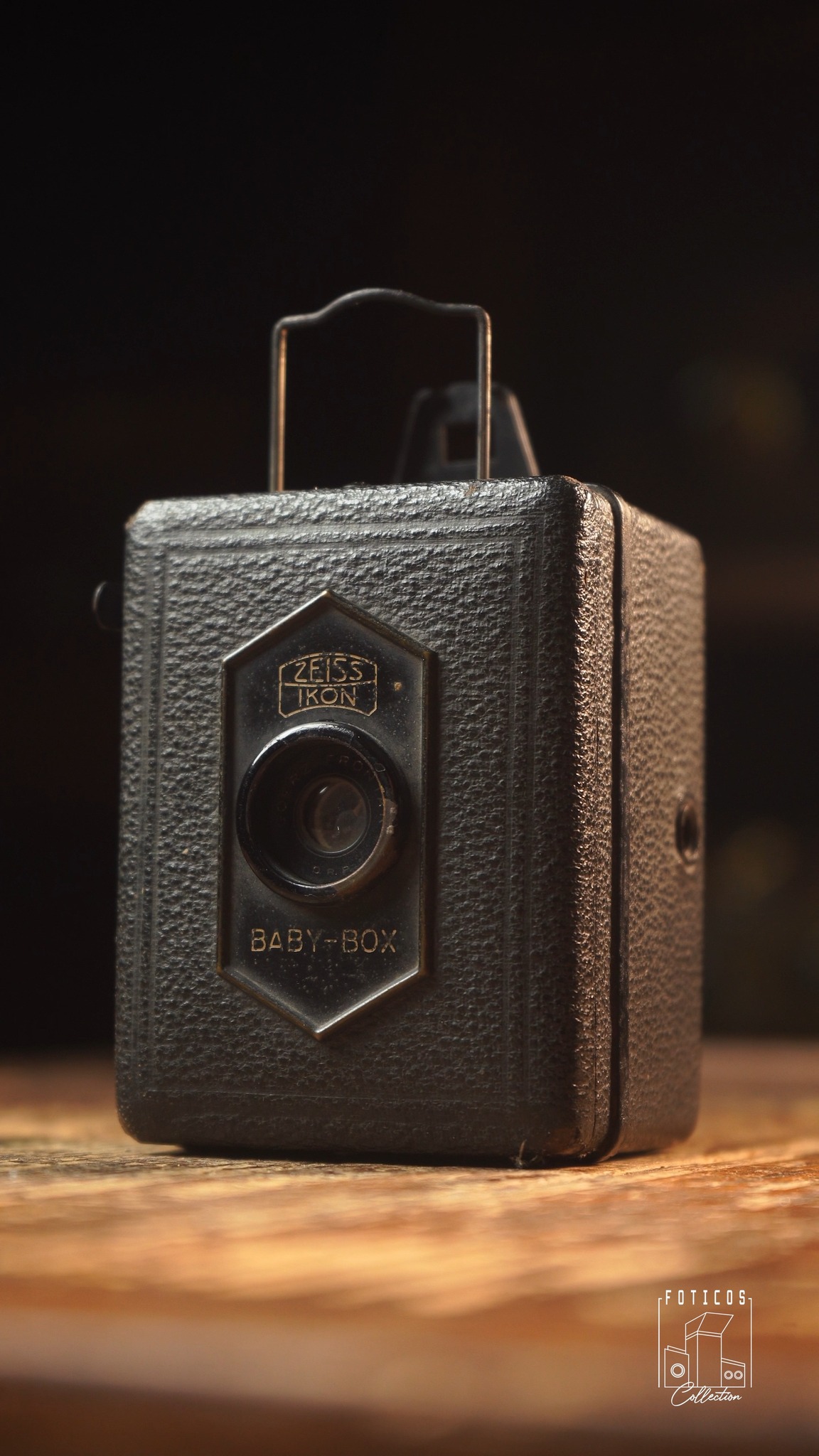 The Zeiss Ikon Baby-Box is a small German camera manufactured