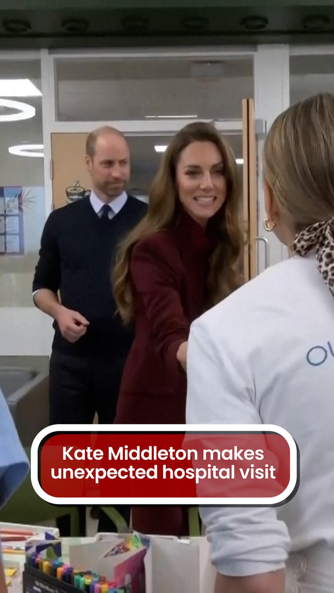 Kate Middleton made a surprise appearance with Prince William to visit ...