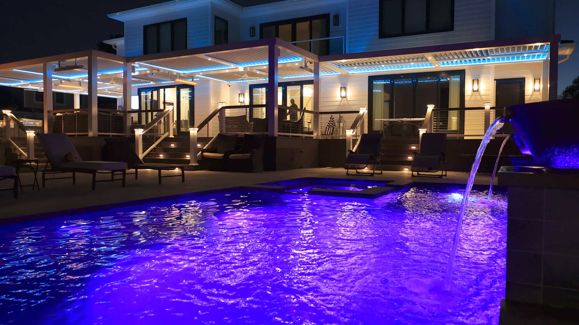 Picture of Luxury Pergolas for Modern Outdoor Living | Turn your outdoor space ...