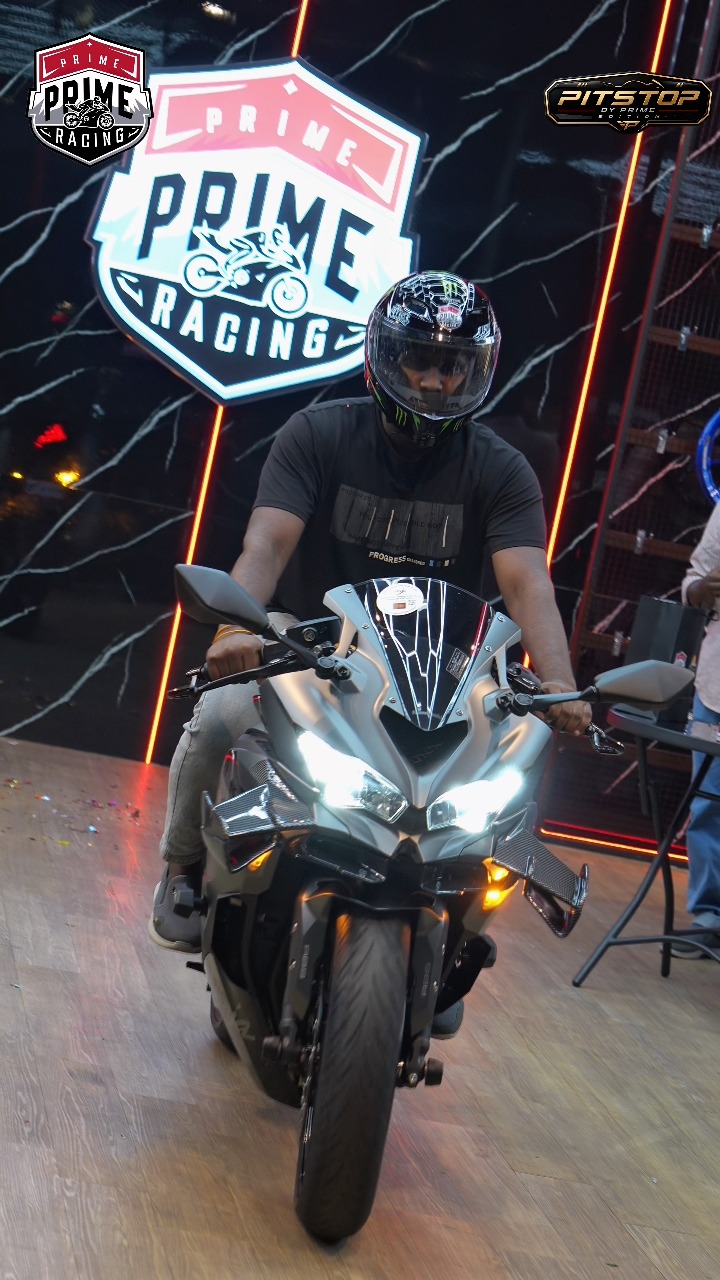 🦇 THE BATMAN — 1/1 IN SRI LANKA 🦇 A one-of-one Kawasaki ZX-4R SE