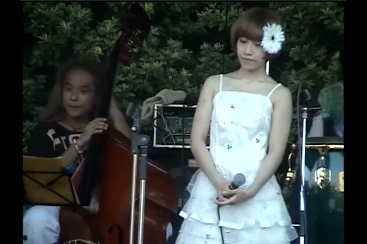 りこちとりっちゃん 😊😃😘🥰😍🌙⚙️🎤🎸🔥🌟🛸🎸🔥 佐々木李子 - Ave