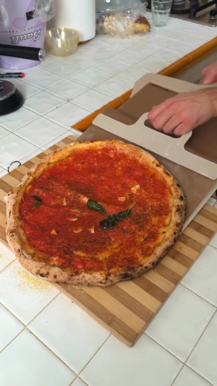 We try this PIZZA HACK MACHINE | Comedy Food Squad | Facebook