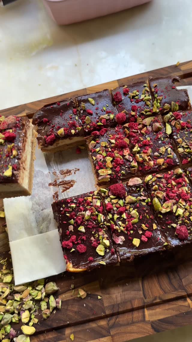 Photo inspiration: High Protein Cheesecake Bars Gf Rsf Ingredientes Para La Base Photo Inspiration