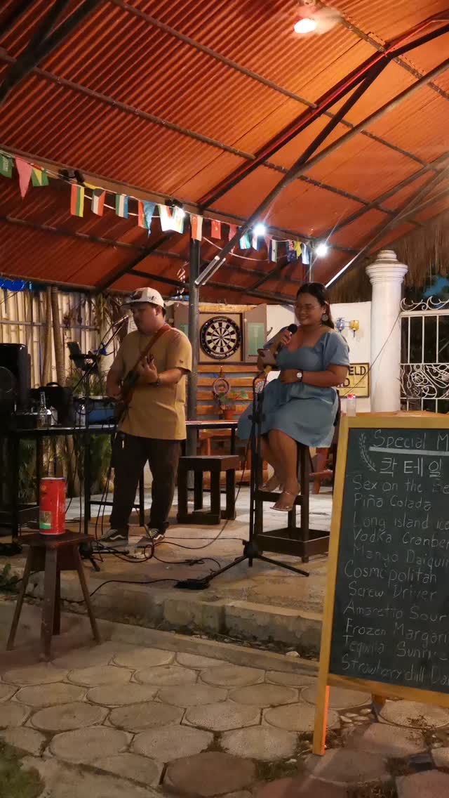 Tonight, this talented couple - Accoustic R-Duo takes the stage to