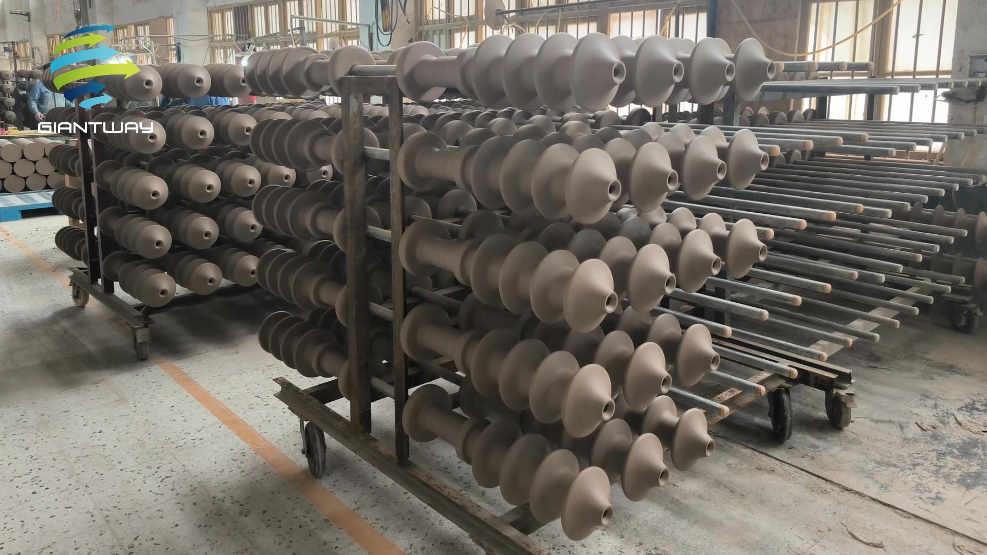 Ever wondered how the transformer porcelain bushing – the critical ...