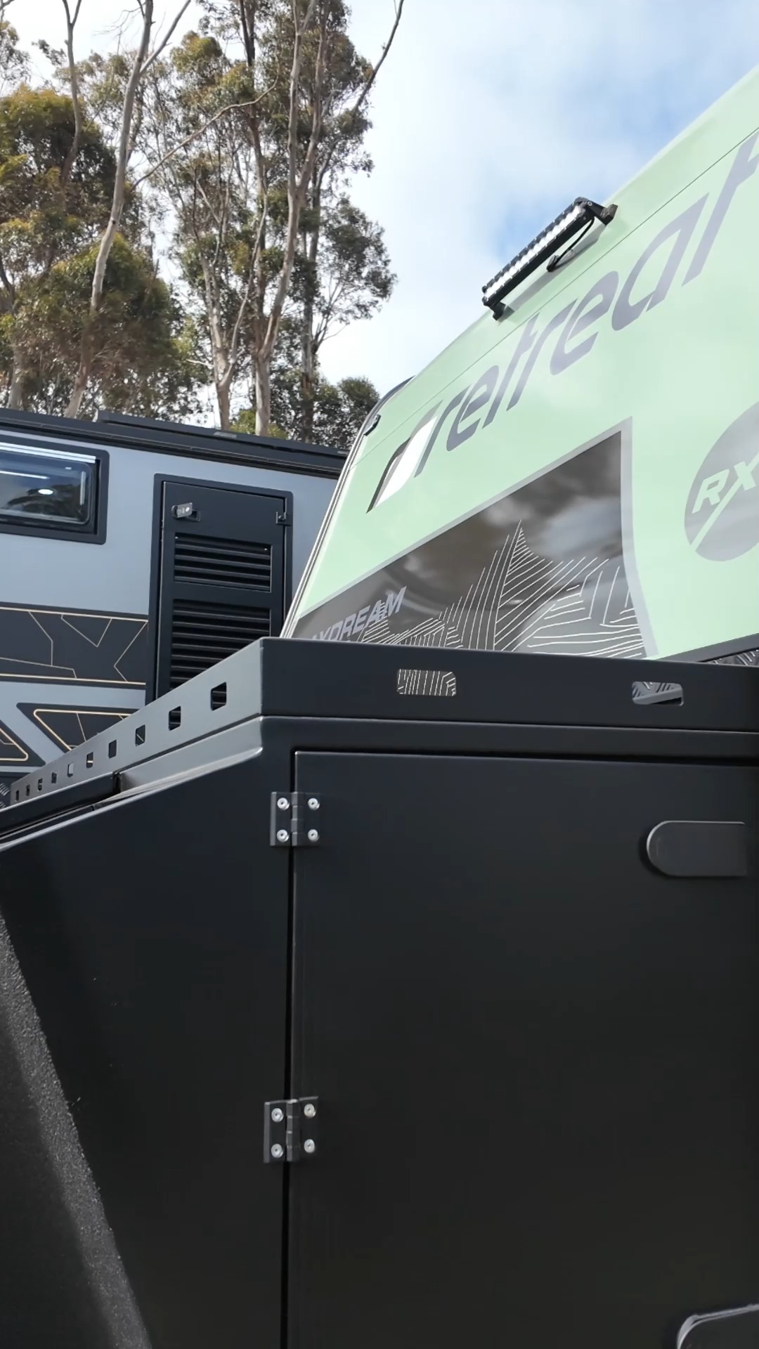 Meet the Daydream 199R Rear Ensuite, the perfect blend of comfort ...