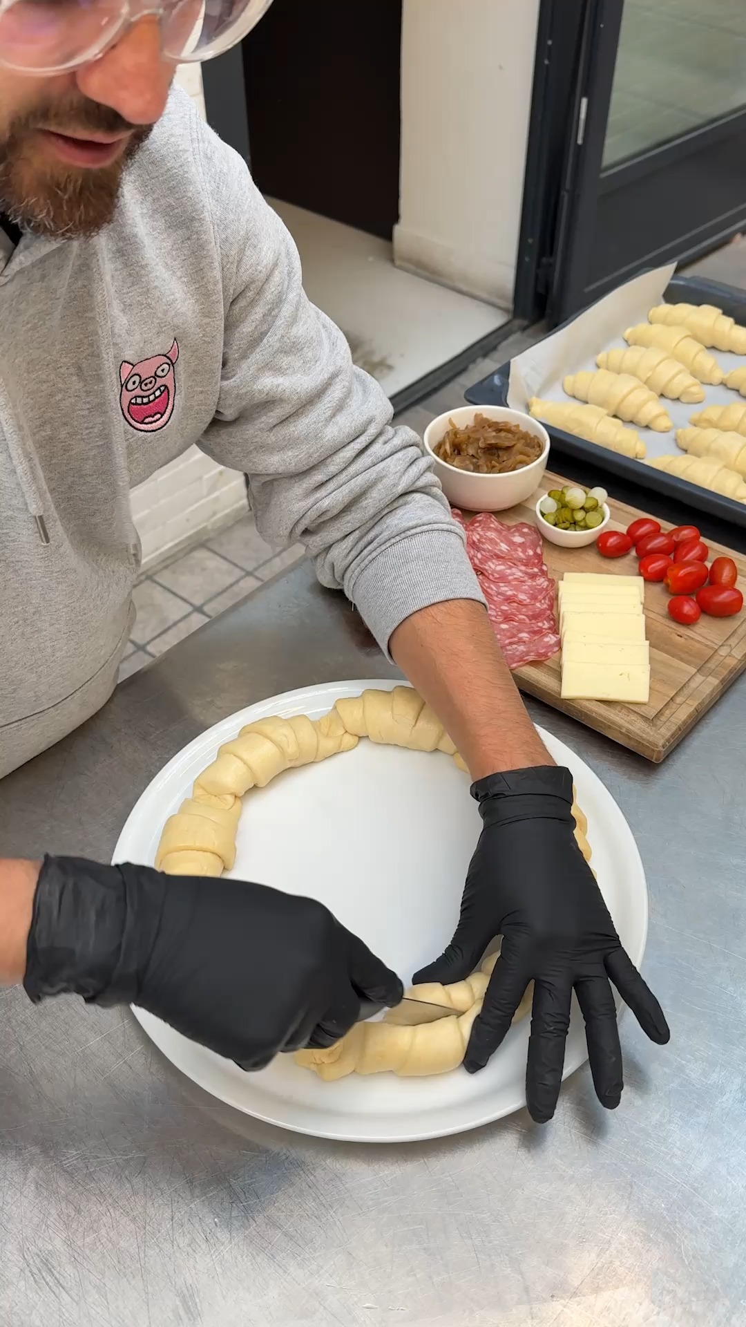 ¡Corona de Navidad croissants con raclette! El aperitivo festivo de ...