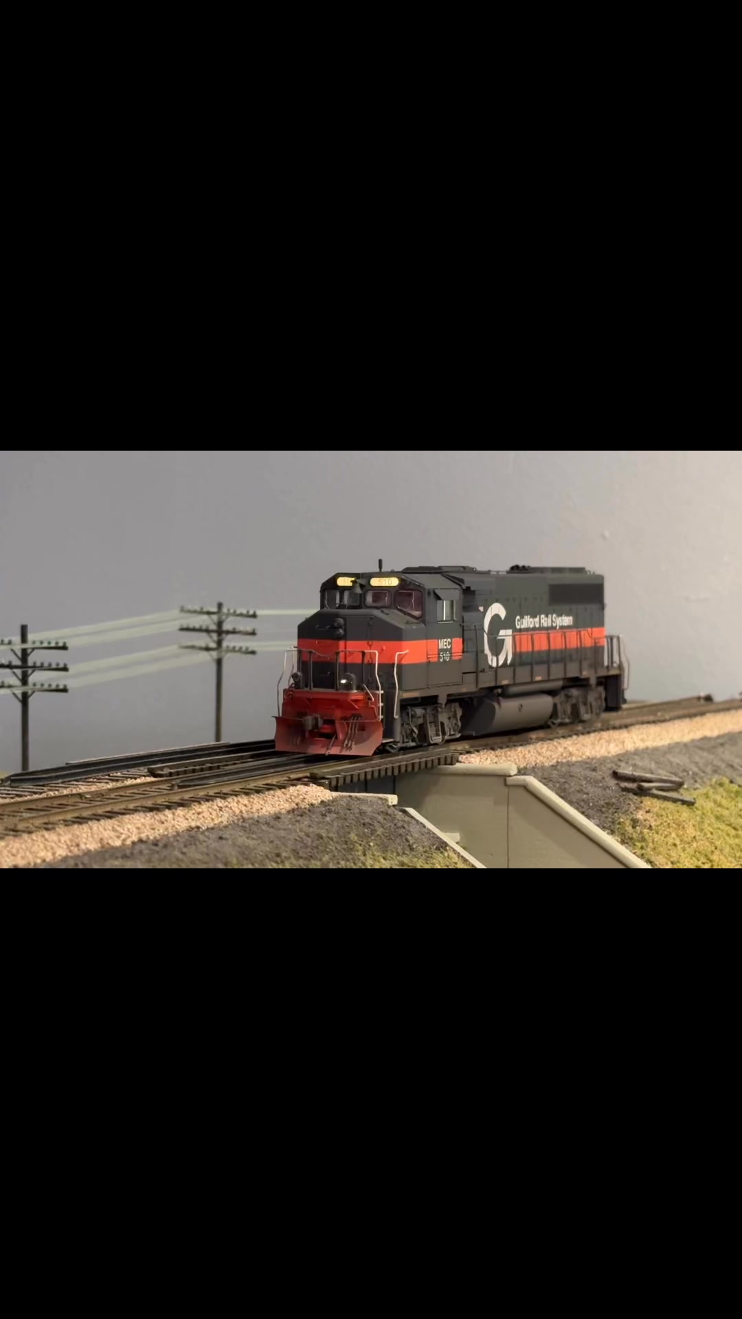 Here’s one of the all new Athearn Genesis 2.0 MEC/Guilford GP40-2Ls ...