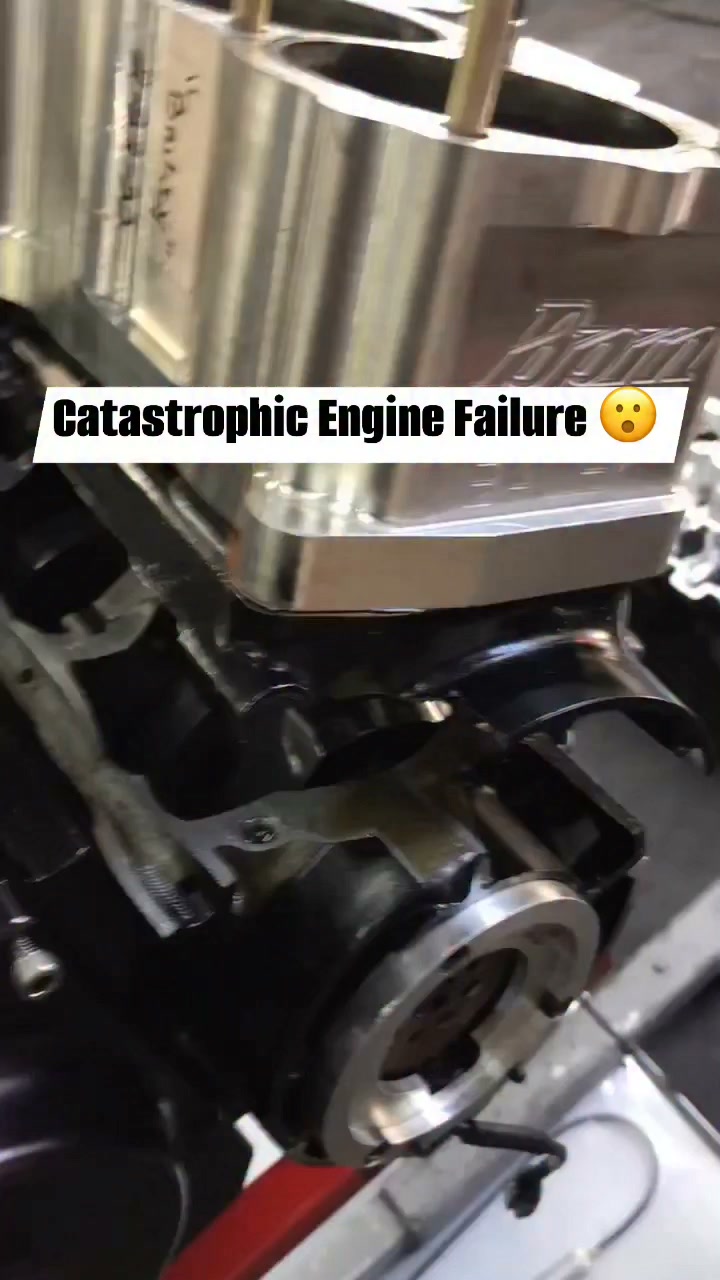 PETROLZ  「Problems」 Catastrophic Engine Failure in Pro Stock Motorcycle!