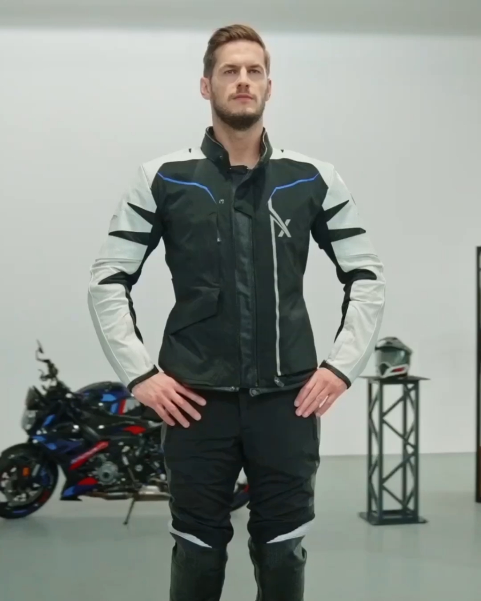 🛡️ Discover the BMW XRide jacket, the perfect fusion of style