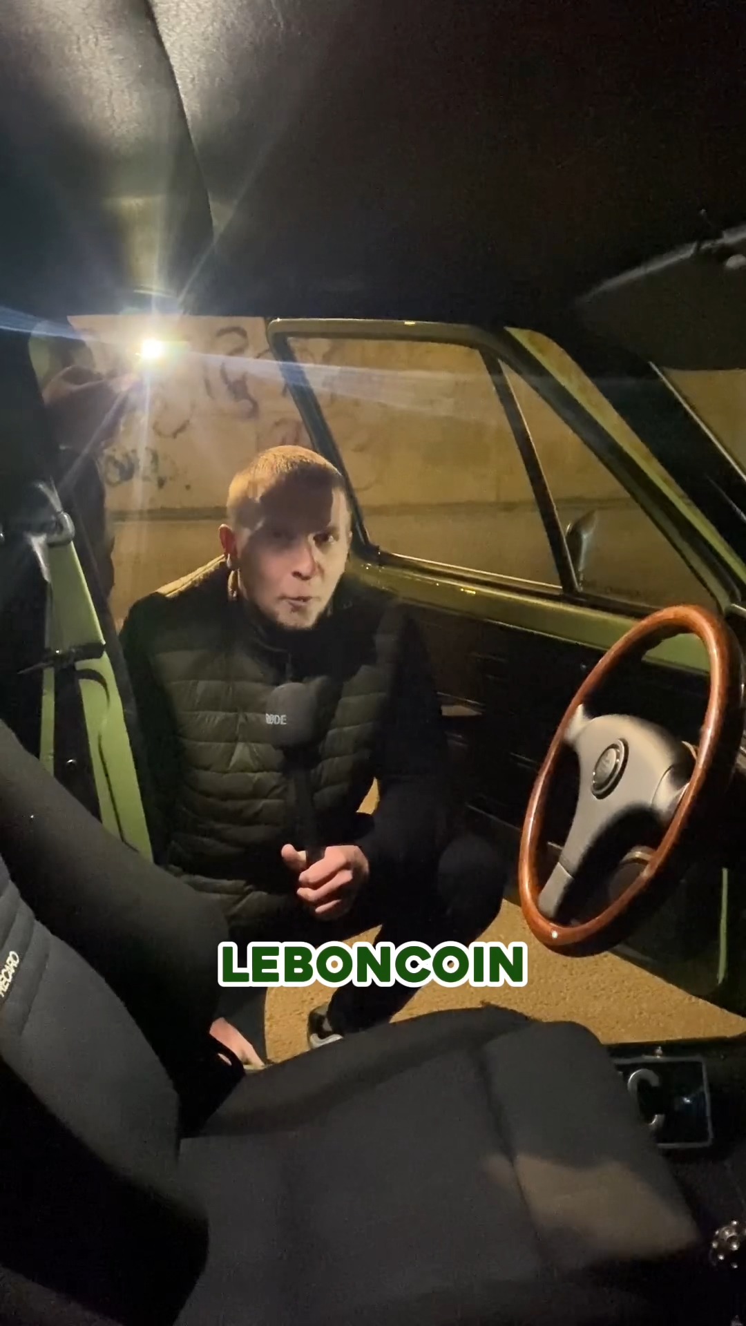 Il roule sans plaque avec sa voiture de weekend 😮 | Hugo Pro | Facebook