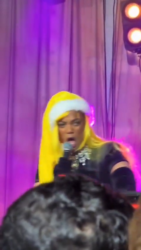 Tyra Banks’ Bizarro ‘Santa SMiZE’ Moment Sparks Viral Frenzy Amid ...